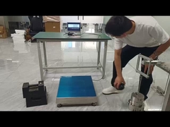 Prüfung auf der Plattformskala mit hoher Stabilität